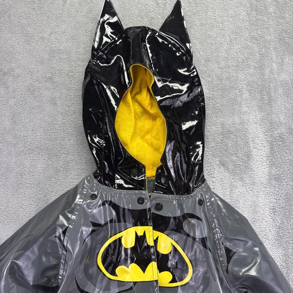 WESTERN CHIEF Kids Batman Rain Jacket Size 3T With Out Cape‎